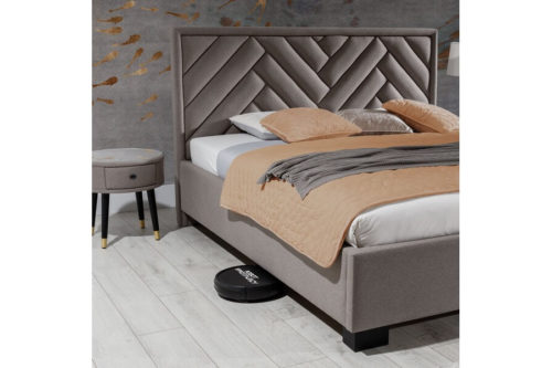 Łóżko PREMIUM z wezgłowiem 77