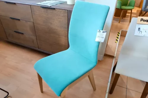 Krzesło z litego drewna Quadro Paged