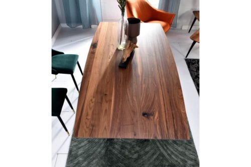 Stół z naturalnego drewna Bacari