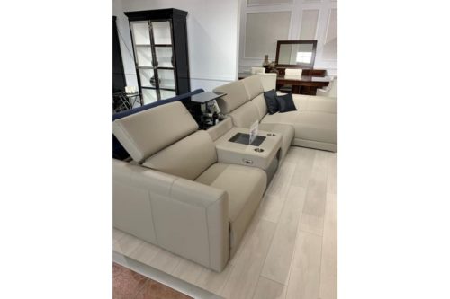 Narożnik ze skóry Cassioppe, dostępny od ręki