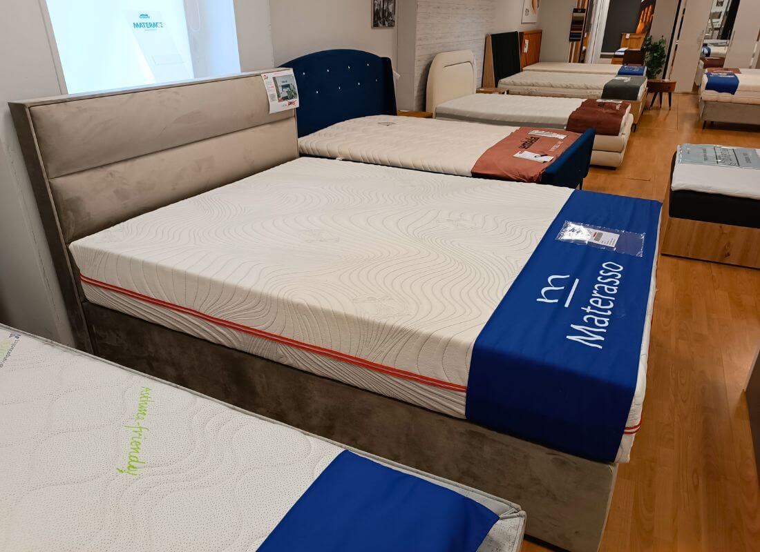 Łóżko kontynentalne Dallas Materasso