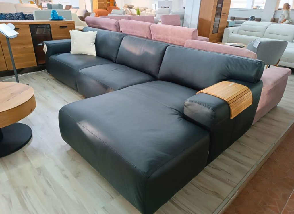 Sofa ze skóry Zeus MTI Furninova