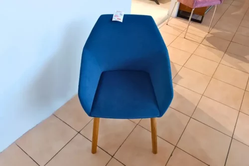 Krzesło drewniane Tuk Paged