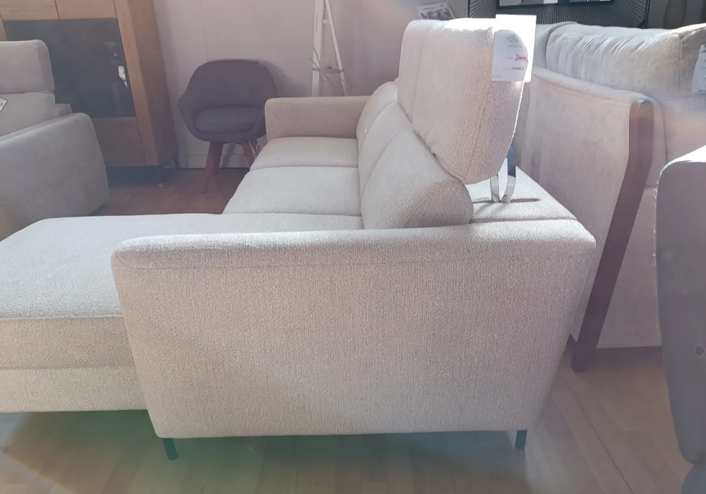 Narożnik Swing Bizzarto dostępny od ręki